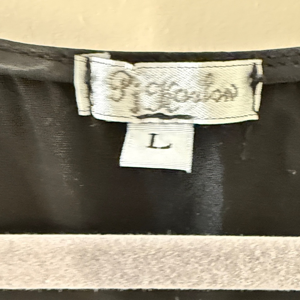 PJ Harlow Black Satin V-Neck Camisole - Picture 5 of 5